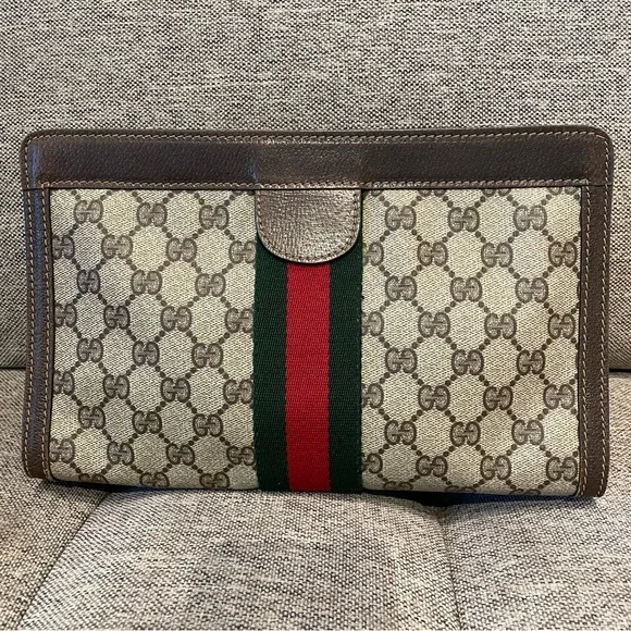 GUCCI Clutch - Picture 12 of 15